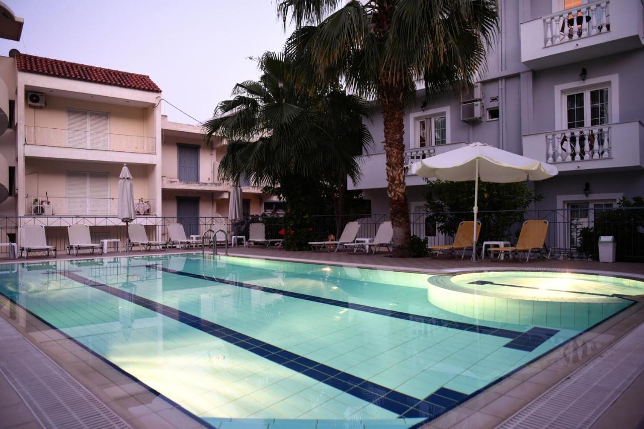 Skalidis Apartments Толон Екстериор снимка